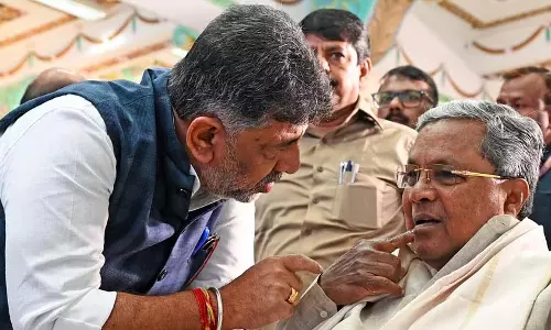 Karnataka सरकार संस्थानों के लिए अल्पसंख्यक टैग को लेकर दुविधा में