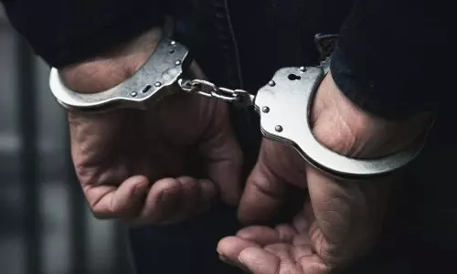 Vijayawada: हत्या के प्रयास और भूमि धोखाधड़ी के मामले में चार लोग गिरफ्तार