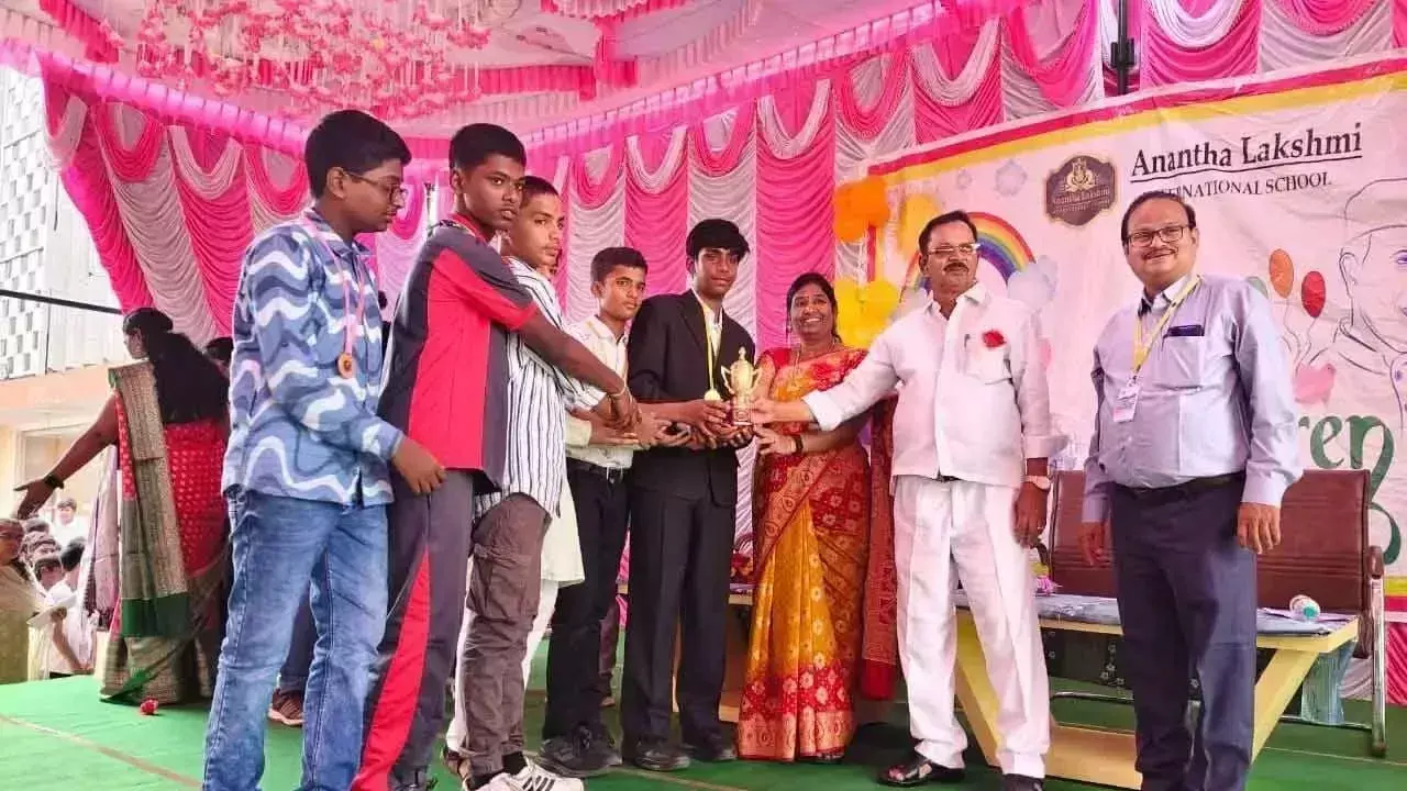 Andhra Pradesh: अनंतलक्ष्मी स्कूल में बाल दिवस मनाया गया Andhra Pradesh: अनंतलक्ष्मी स्कूल में बाल दिवस मनाया गया
