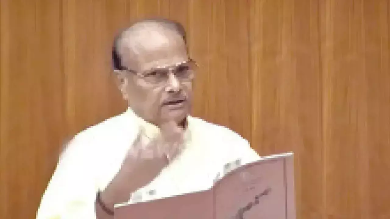 यनामाला ने राज्य की अर्थव्यवस्था के पतन के लिए YSRCP की नीतियों को जिम्मेदार ठहराया यनामाला ने राज्य की अर्थव्यवस्था के पतन के लिए YSRCP की नीतियों को जिम्मेदार ठहराया