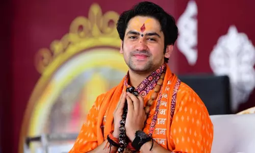अगर हम लोग बंटेंगे तो चीन उठाएगा फायदा: धीरेंद्र शास्त्री
