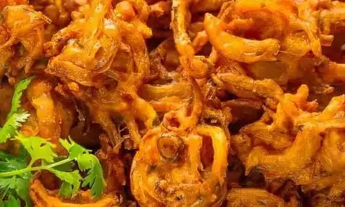 प्याज और पालक पकौड़ा रेसिपी प्याज और पालक पकौड़ा रेसिपी