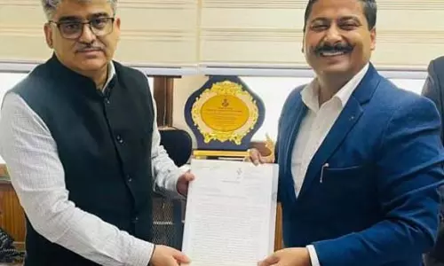 Gaurav ने मुख्य सचिव से मुलाकात कर गैर मुमकिन खाद के मुद्दे पर चर्चा की