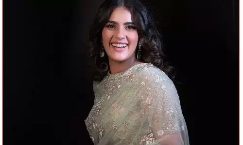 Kavya Thapar: इस खूबसूरत अभिनेत्री ने अपने अनुभव को किया उजागर Kavya Thapar: इस खूबसूरत अभिनेत्री ने अपने अनुभव को किया उजागर