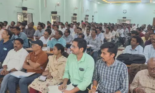 किसानो की सुविधा का ध्यान रखें : कलेक्टर लंगेह किसानो की सुविधा का ध्यान रखें : कलेक्टर लंगेह