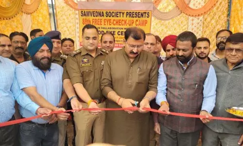 Jammu: चोपड़ा ने नेत्र जांच शिविर का आयोजन किया Jammu: चोपड़ा ने नेत्र जांच शिविर का आयोजन किया