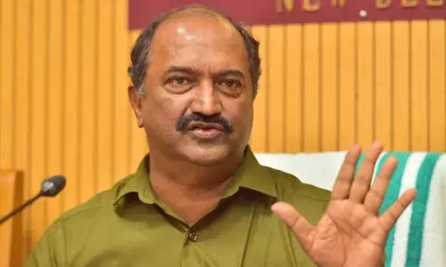 केरल को यह याद दिलाने की जरूरत है कि यह भारत है: Finance Minister केरल को यह याद दिलाने की जरूरत है कि यह भारत है: Finance Minister