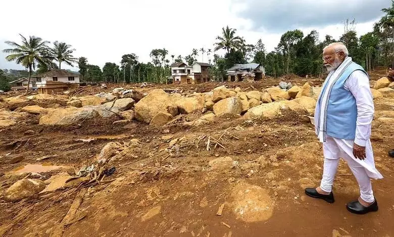 Wayanad landslides: केंद्र ने ‘राष्ट्रीय आपदा’ का दर्जा देने से किया इनकार