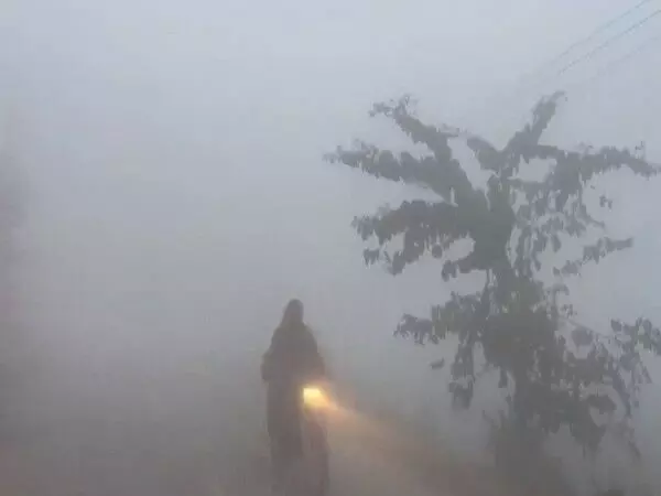 Haryana: करनाल में धुंध छाई, AQI 283 मापा गया