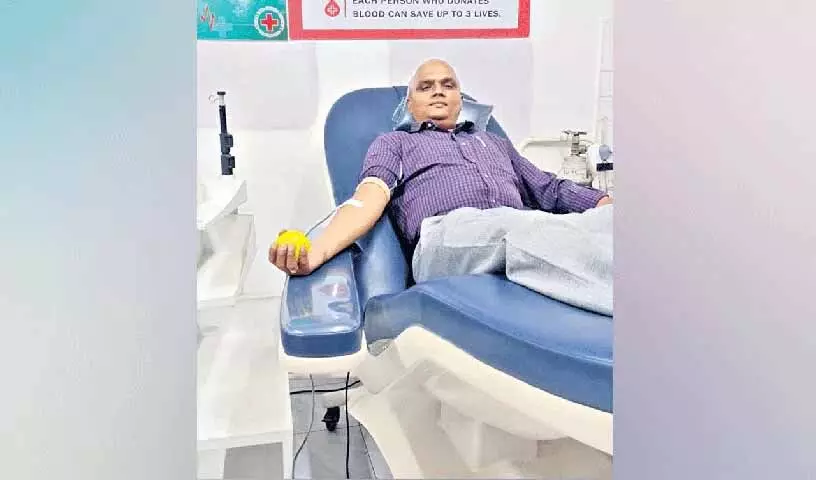 Donate blood, जीवन बचाएं , प्रभाकर का बदलाव का मिशन