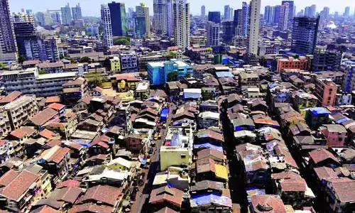 Maharashtra : सायन कोलीवाड़ा में, उम्मीदवारों का ध्यान झुग्गी पुनर्विकास
