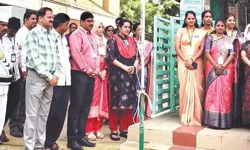 Andhra: सहकारी बैंक आर्थिक विकास में महत्वपूर्ण भूमिका निभाते Andhra: सहकारी बैंक आर्थिक विकास में महत्वपूर्ण भूमिका निभाते