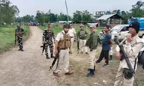Manipur चुराचांदपुर जिले में विरोध प्रदर्शन: जिरीबाम में हुई मौतों पर Manipur चुराचांदपुर जिले में विरोध प्रदर्शन: जिरीबाम में हुई मौतों पर