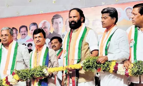 Telangana कांग्रेस नेताओं ने महाराष्ट्र चुनाव में माणिकराव ठाकरे के लिए प्रचार किया