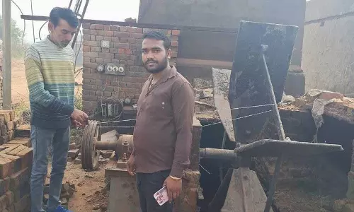Haryana : प्रदूषण नियंत्रण बोर्ड ने अंबाला के एक गांव में ईंट भट्ठा सील किया Haryana : प्रदूषण नियंत्रण बोर्ड ने अंबाला के एक गांव में ईंट भट्ठा सील किया