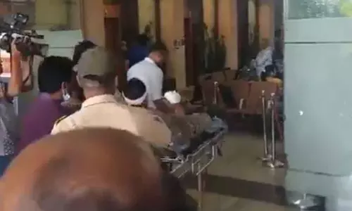 नारायणपुर मुठभेड़ में 2 घायल जवानों को रायपुर लाया गया, वीडियो