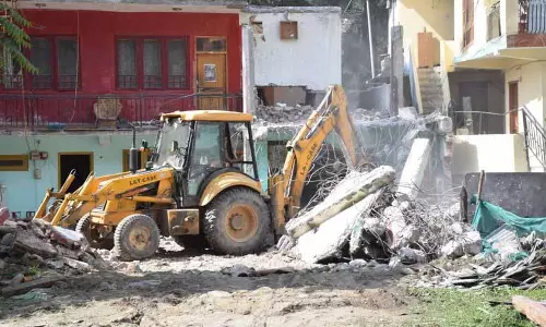 Kasol में बिना उचित दस्तावेज के चल रहे 45 पर्यटन संबंधी व्यवसायों को बंद कराया Kasol में बिना उचित दस्तावेज के चल रहे 45 पर्यटन संबंधी व्यवसायों को बंद कराया