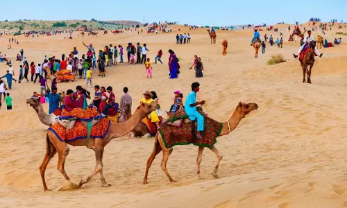 राजस्थान में इन एडवेंचर एक्टिविटीज का आनंद लें राजस्थान में इन एडवेंचर एक्टिविटीज का आनंद लें