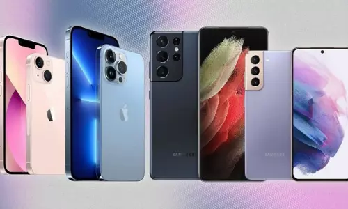 Samsung कंपनी मुफ्त में ठीक करेगा ये प्रीमियम फोन