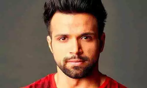 Rithvik Dhanjani ने पेट स्टोरीज बाय द पेट स्टेशन के साथ अपने प्यारे दोस्तों के लिए प्यार का इजहार किया Rithvik Dhanjani ने पेट स्टोरीज बाय द पेट स्टेशन के साथ अपने प्यारे दोस्तों के लिए प्यार का इजहार किया