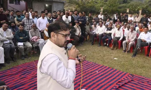 Jammu: सतीश शर्मा का छम्ब विधानसभा क्षेत्र का दौरा