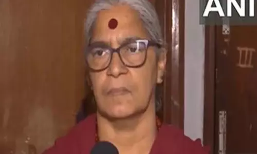 झांसी अग्निकांड पर CPI नेता एनी राजा ने कहा, योगी सरकार को जिम्मेदारी लेनी चाहिए
