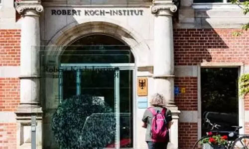 Germany का स्वास्थ्य सेवा क्षेत्र कुशल श्रमिकों की कमी से प्रभावित