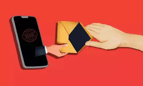 Online घोटाले बढ़ रहे हैं... सावधान रहें, नहीं तो आप पैसे खो सकते हैं