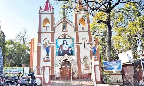 Lallaguda में सदियों पुराने सेक्रेड हार्ट चर्च को किया जा सकता है बेदखल Lallaguda में सदियों पुराने सेक्रेड हार्ट चर्च को किया जा सकता है बेदखल