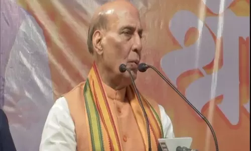 Palghar में राजनाथ सिंह ने कहा, कांग्रेस ने कभी बाबासाहेब अंबेडकर को सम्मान नहीं दिया Palghar में राजनाथ सिंह ने कहा, कांग्रेस ने कभी बाबासाहेब अंबेडकर को सम्मान नहीं दिया