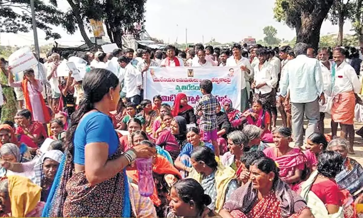 Andhra: कप्पात्राल्ला के ग्रामीणों ने सरकार के फैसले का स्वागत किया