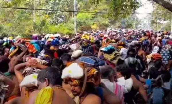 Sabarimala- 2 दिन में 83,429 भक्तों ने किए दर्शन: श्रीलंका में भी उपवास