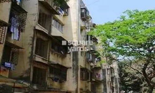 Versova में अधूरे प्रोजेक्टों पर मुख्य फोकस Versova में अधूरे प्रोजेक्टों पर मुख्य फोकस