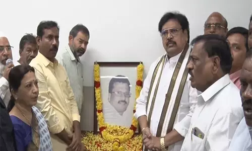 TDP नेताओं ने पूर्व विधायक नारा राममूर्ति नायडू के निधन पर शोक जताया