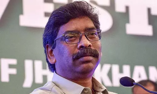 Jharkhand CM को बदनाम करने के लिए सोशल मीडिया ऑपरेटरों के खिलाफ मामला दर्ज Jharkhand CM को बदनाम करने के लिए सोशल मीडिया ऑपरेटरों के खिलाफ मामला दर्ज
