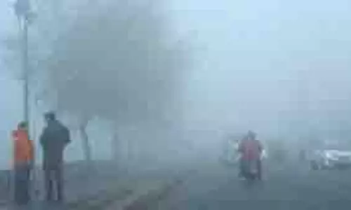 UP Weather :  घने कोहरे के साथ   बढ़ी ठंड