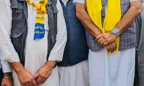 डिम्पी या मनप्रीत बादल का समर्थन करने के लिए Akali Dal समर्थक विकल्पों पर विचार कर रहे