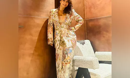 Kajol ने लेटेस्ट आउटफिट में बॉस जैसा लुक दिया