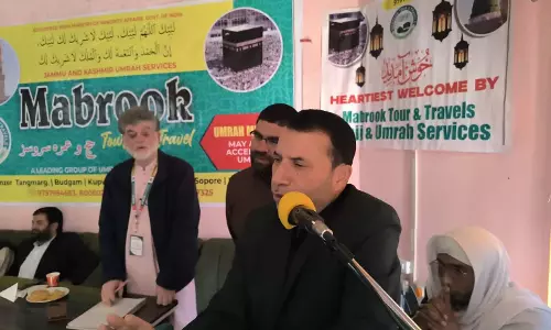 Jammu: फारूक शाह ने दो कार्यक्रमों में भाग लिया Jammu: फारूक शाह ने दो कार्यक्रमों में भाग लिया