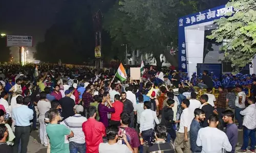 UPPSC विरोध: भ्रामक सूचना फैलाने के आरोप में 4 टेलीग्राम चैनलों के खिलाफ FIR दर्ज UPPSC विरोध: भ्रामक सूचना फैलाने के आरोप में 4 टेलीग्राम चैनलों के खिलाफ FIR दर्ज