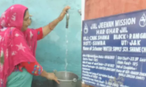 जल जीवन योजना ने बदल दी भारत-पाकिस्तान बॉर्डर पर स्थित इस गांव के लोगों की जिंदगी जल जीवन योजना ने बदल दी भारत-पाकिस्तान बॉर्डर पर स्थित इस गांव के लोगों की जिंदगी