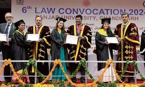 Chandigarh: विधि दीक्षांत समारोह में 650 विद्यार्थियों को मिली डिग्री Chandigarh: विधि दीक्षांत समारोह में 650 विद्यार्थियों को मिली डिग्री