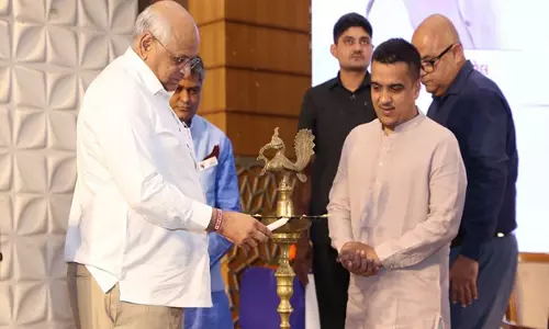 Bhupendra Patel ने पद्मश्री जोरावरसिंह जादव के लोक कला संग्रहालय विरासत का उद्घाटन किया Bhupendra Patel ने पद्मश्री जोरावरसिंह जादव के लोक कला संग्रहालय विरासत का उद्घाटन किया