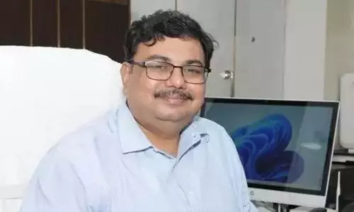 Madhya Pradesh: जनसुनवाई के दौरान हंसने पर अधिकारी को कारण बताओ नोटिस