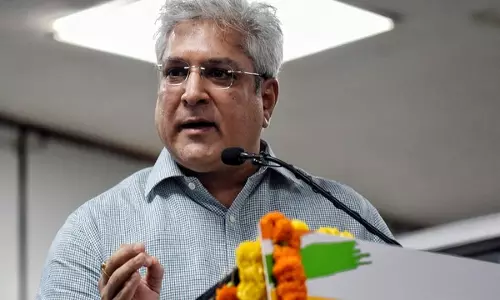 कैलाश गहलोत के AAP छोड़ने के बाद बीजेपी ने अरविंद केजरीवाल पर दबाव बढ़ाया कैलाश गहलोत के AAP छोड़ने के बाद बीजेपी ने अरविंद केजरीवाल पर दबाव बढ़ाया
