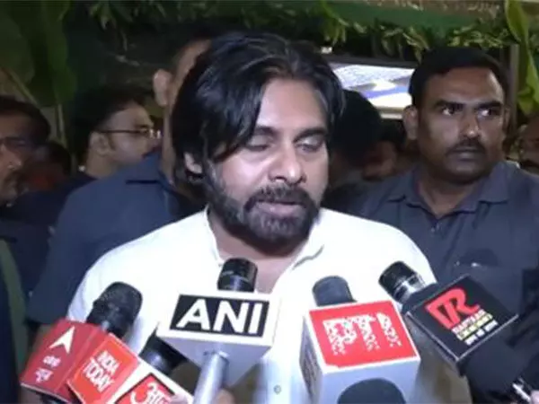 Pawan Kalyan ने 2 पाकिस्तानी हिंदू लड़कियों की मौत की निंदा की