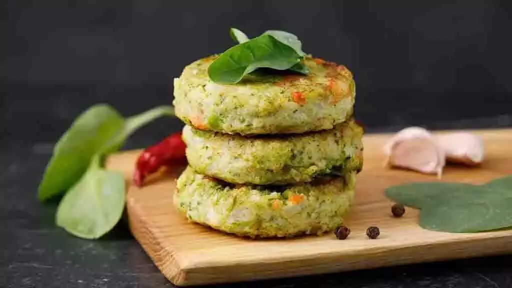 Mushroom Galouti Kebab: इस रेसिपी से बनने वाले मशरूम गलौटी कबाब