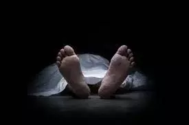 दो सप्ताह पहले सड़क दुर्घटना में घायल हुए सोपोर के डॉक्टर की SKIMS में मौत दो सप्ताह पहले सड़क दुर्घटना में घायल हुए सोपोर के डॉक्टर की SKIMS में मौत