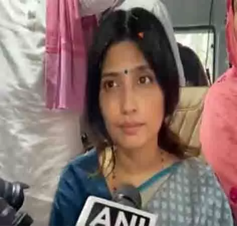 SP नेता डिंपल यादव ने BJP पर सीसामऊ सीट जीतने के लिए हताशाजनक रणनीति अपनाने का लगाया आरोप