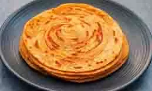 Recipe: घर पर बनाना चाहते हैं होटल जैसा लच्छा पराठा, तो अपनाएं ये आसान टिप्स